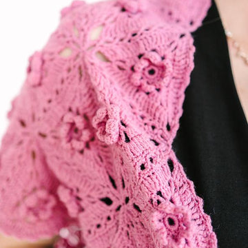 C894-Ayanna Lace Motif Shawl