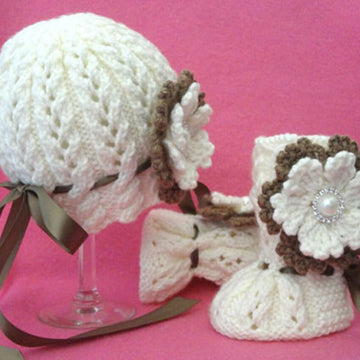 Baby Shoes Baby Cap Knitted Baby Set by Elena Mitchell