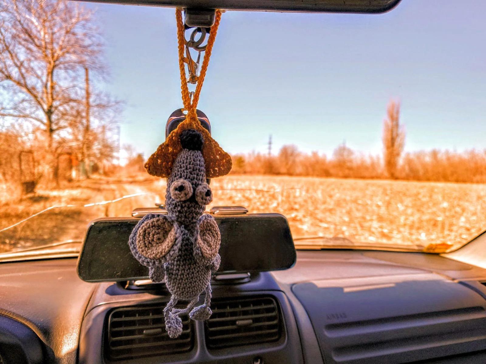 Mouse Amigurumi Car Charm English-US