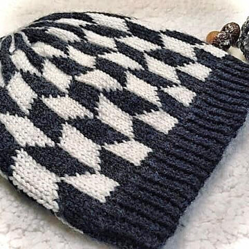 Parallelograms Knit Hat