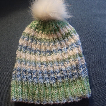 Mini Cabled Hat