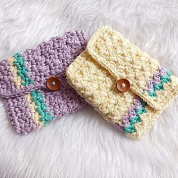 Textured Coin Purse Clutch