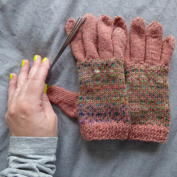 Gloves Droplets