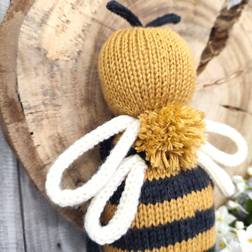 Willow Bee