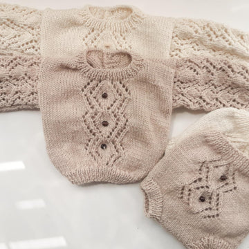 The Zac newborn sweater set