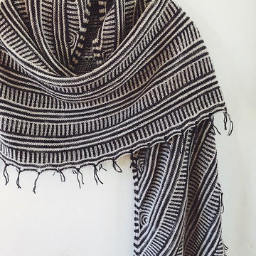 Polarize Shawl