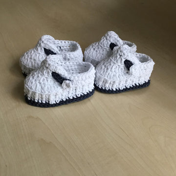 Baby Bootie & Hat Set N 263