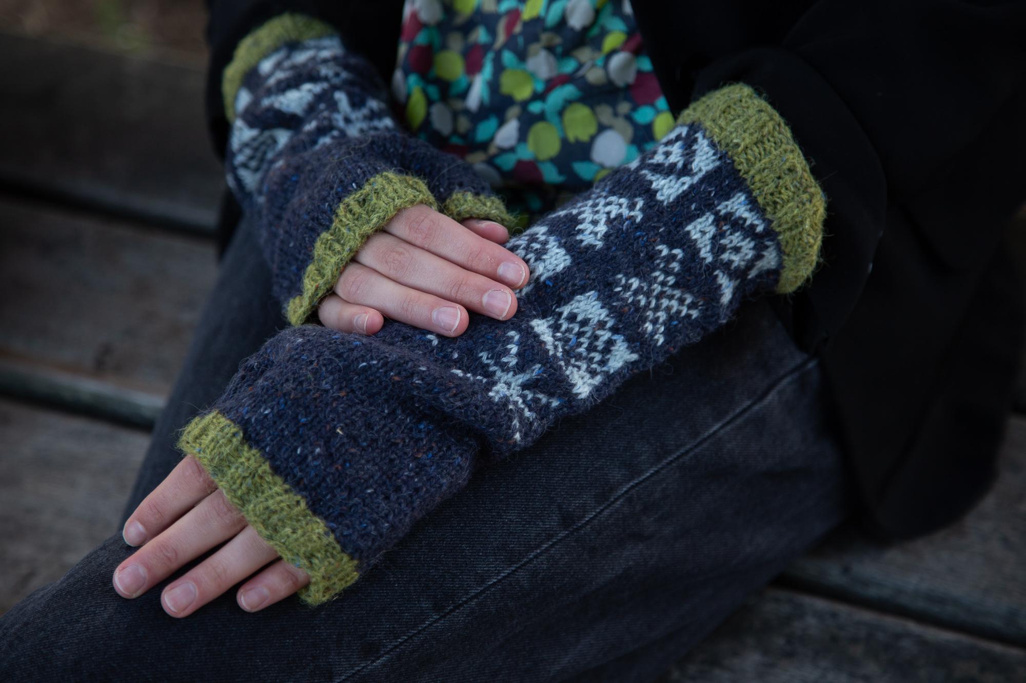 Glen Fairisle Fingerless Mittens
