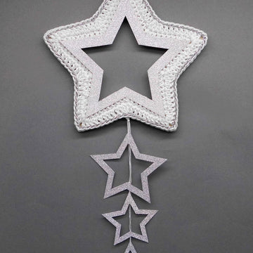 Crochet pattern star hanging decoration - super easy and versatile - from scraps of yarn