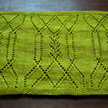 A Knot in Time Cowl