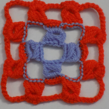 Reversible Broomstick Granny Square