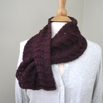 Merlina Keyhole Scarf