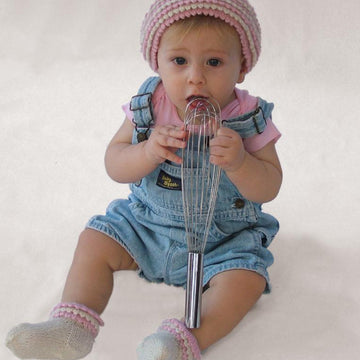 Buttercream Frosting Hat and Booties
