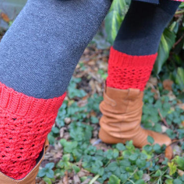 Lacy leg warmers