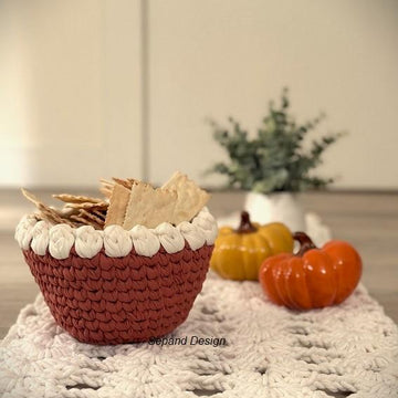 Recycled (t-shirt) yarn basket container-113