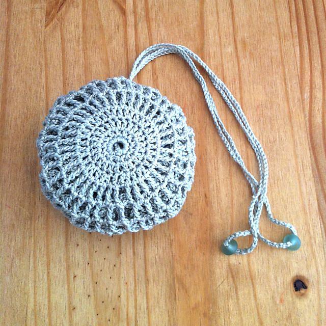 Vintage-style Pack-away Mesh Bag