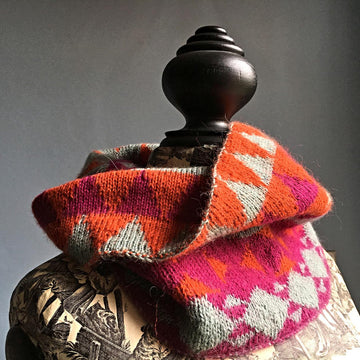 Burano Cowl