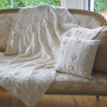 Herbaceous throw