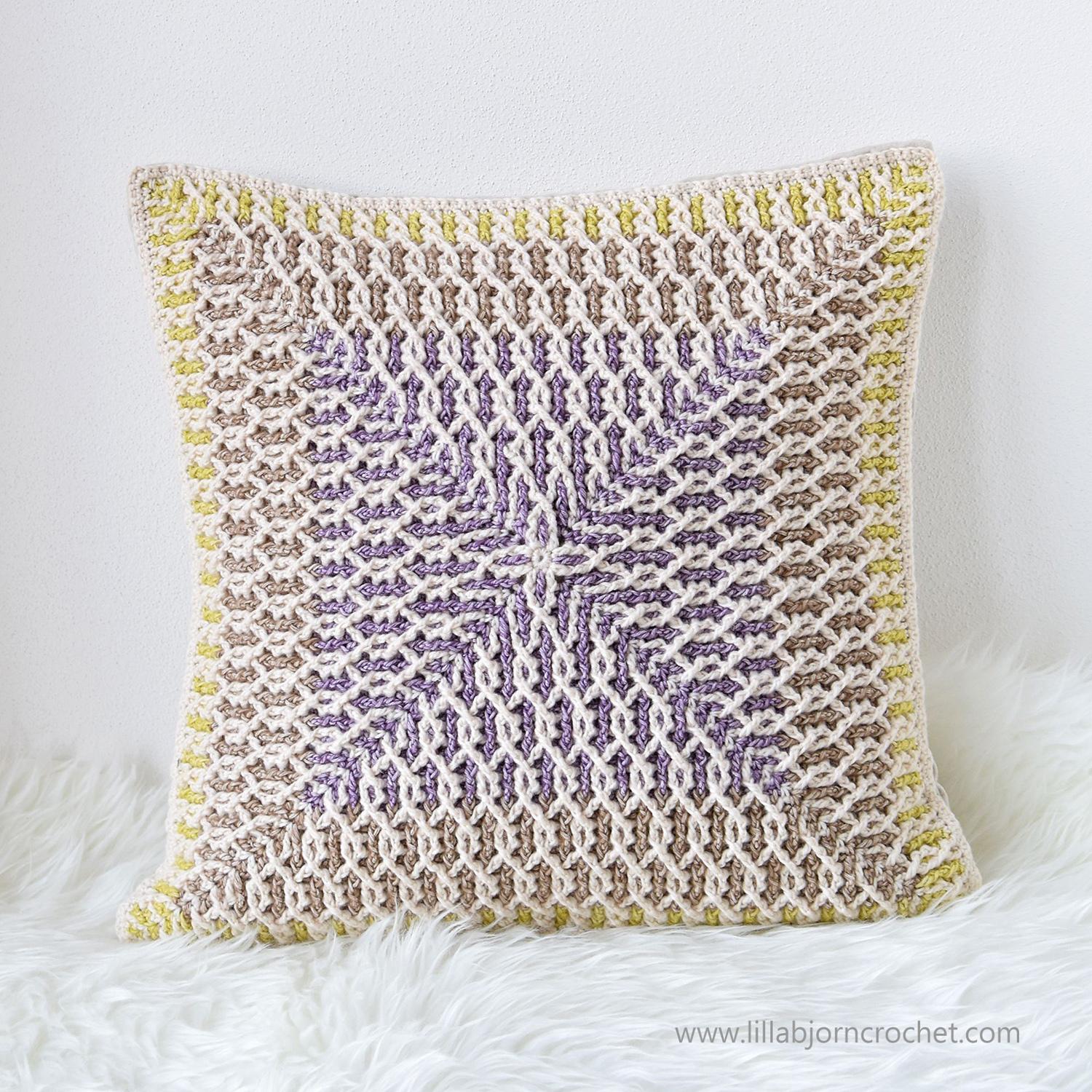 Brioche Infinity Pillow
