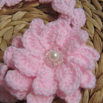 Lyubava Crochet Flower Headband Tutorial