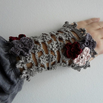 Lace Wrist Warmers