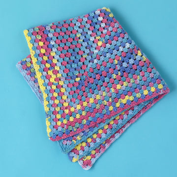 Round and Round Baby Blanket - Free Crochet Pattern For Babies in Paintbox Yarns Baby DK Prints by Paintbox Yarns