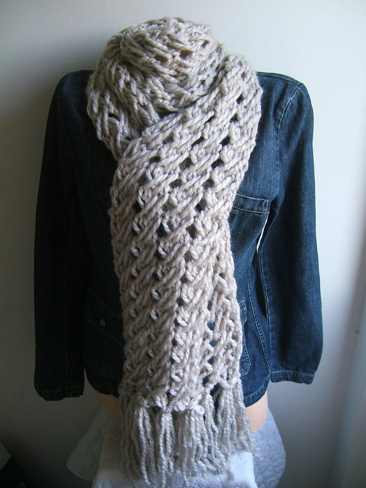 Cross Trouble Shooter Scarf