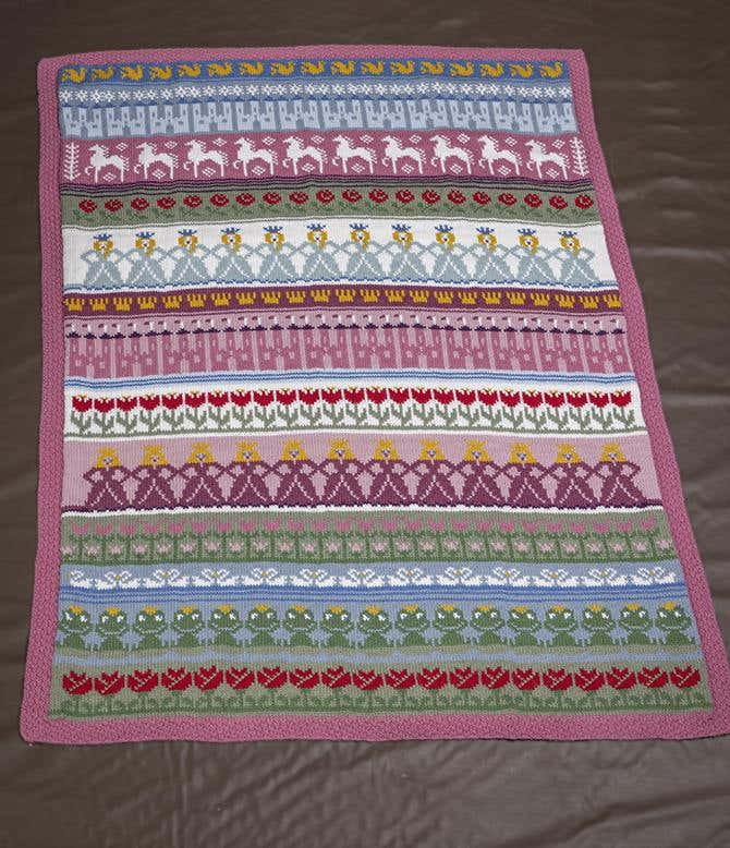 Prinsesse Blanket in Viking Garn Alpaca Storm - Downloadable PDF