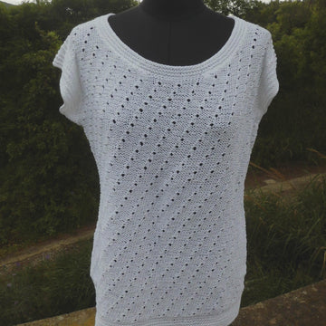 SUZANNE, top in lace pattern