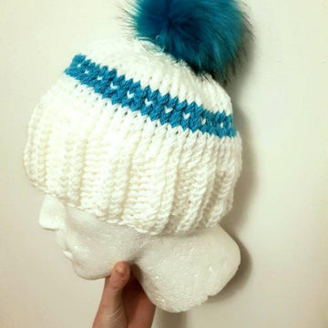 Heart detail beanie