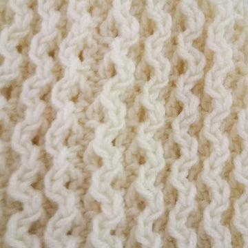 Simple Beanie Hat Chunky Yarn Straight Needles