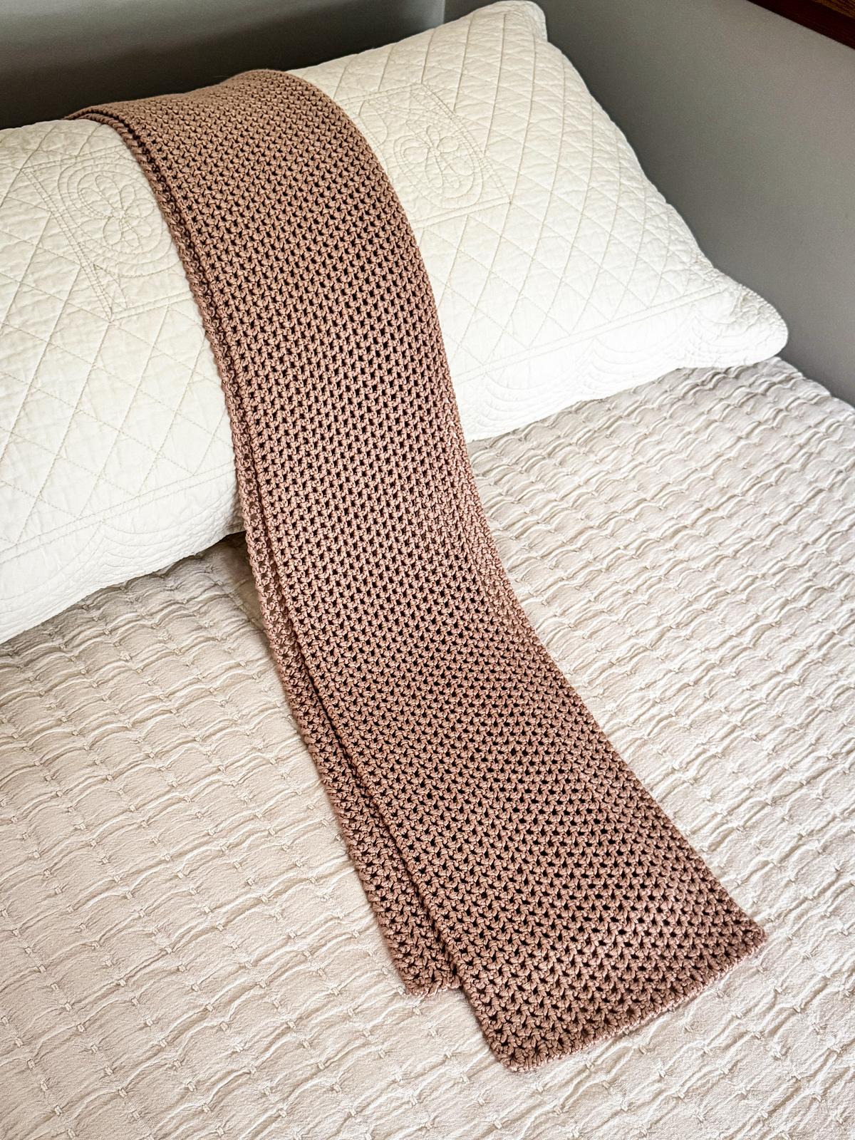 Effortless Mesh Scarf