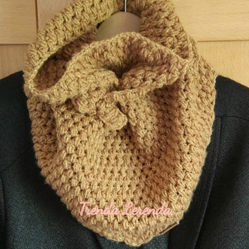 Puff Triangular Scarf