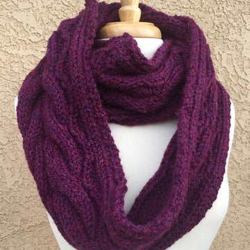 Chunky Cable Infinity Scarf