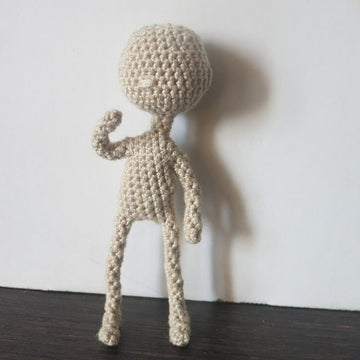 Tiny doll base