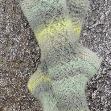 Argyle Trellis Wooly Socks