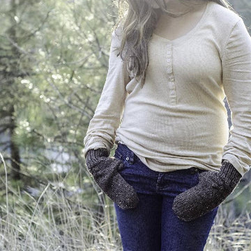 The Woodcutter's Daughter Mittens