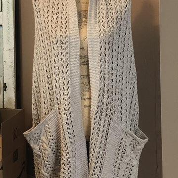 Lacy Pocket Shawl