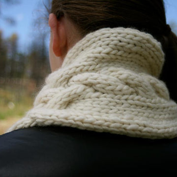It's All About the Cabled Cowl