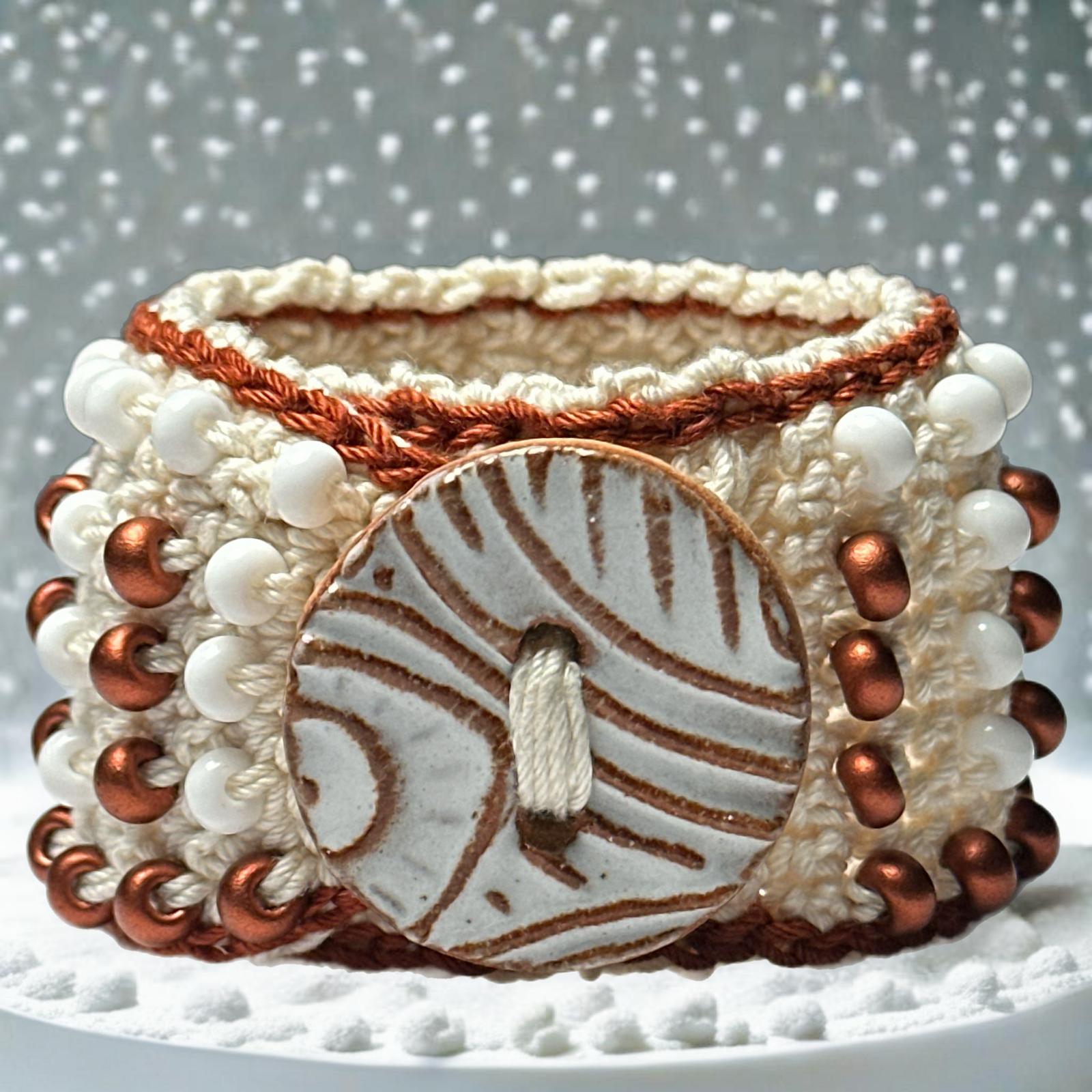 Cinnamon Roll Beaded Bracelet