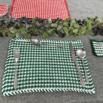 Holly & Berries Placemat & Coaster Set