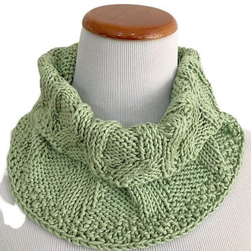 Lizzie cowl