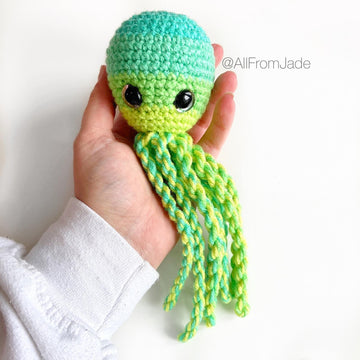 The Twisted Squid Family