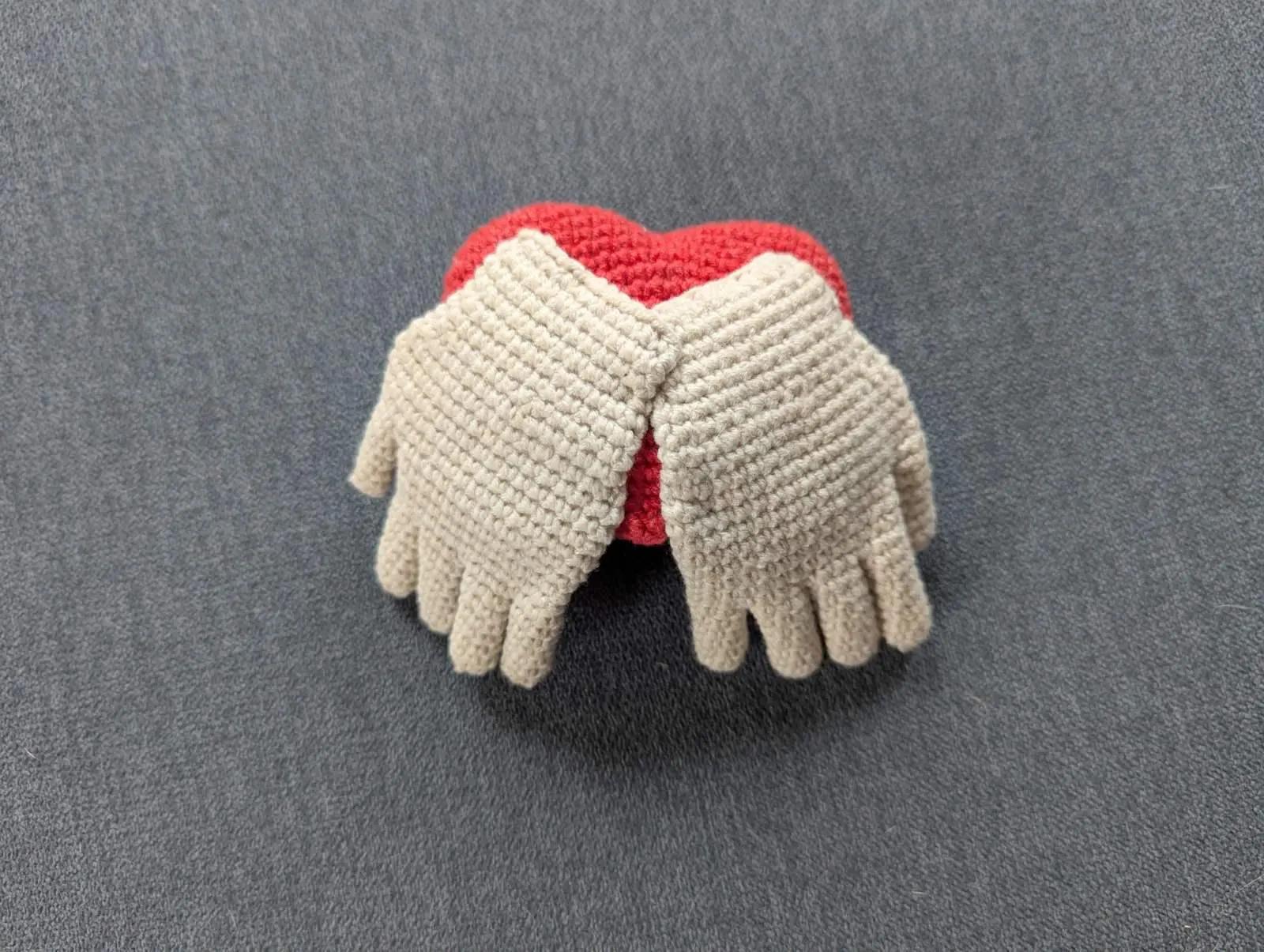 Heart in Hands English-US