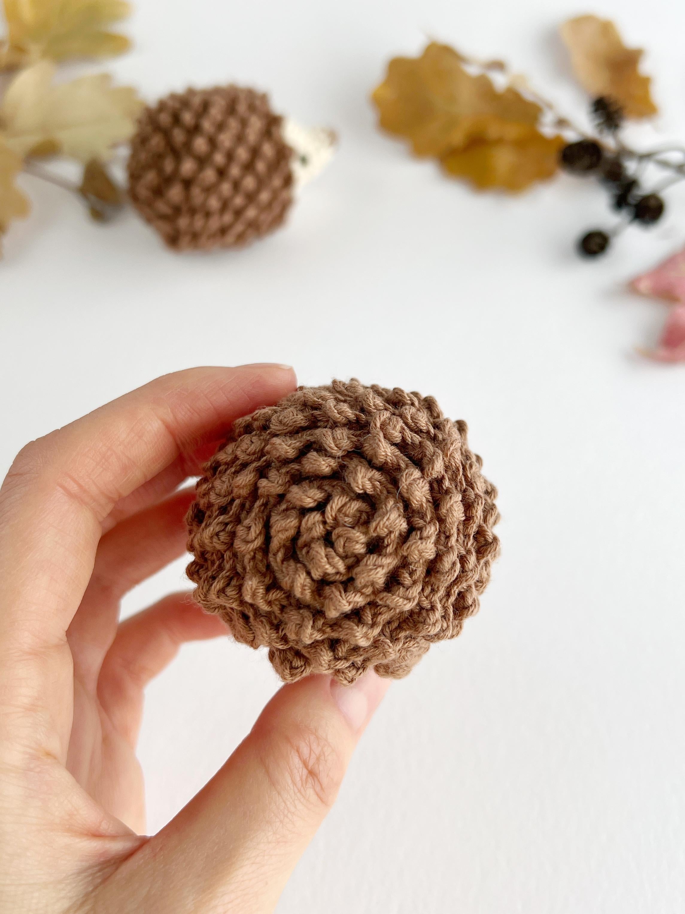 Hedgehog no sew crochet pattern, Amigurumi hedgehog keychain, Mini crochet animal