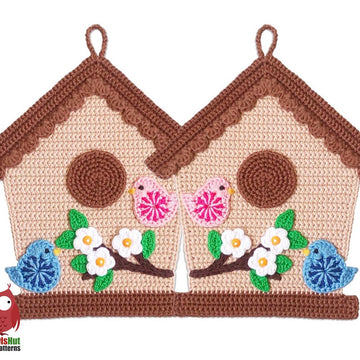 319 Birdhouse décor potholder
