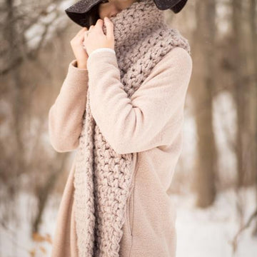 Moss Fringe Scarf WET&Q