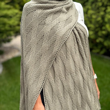 Yin Yarn Shawl