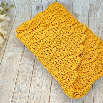 Textured Envelope Clutch Bag - One Piece Crochet Purse Pattern