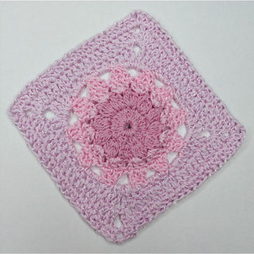 Crochet square pattern
